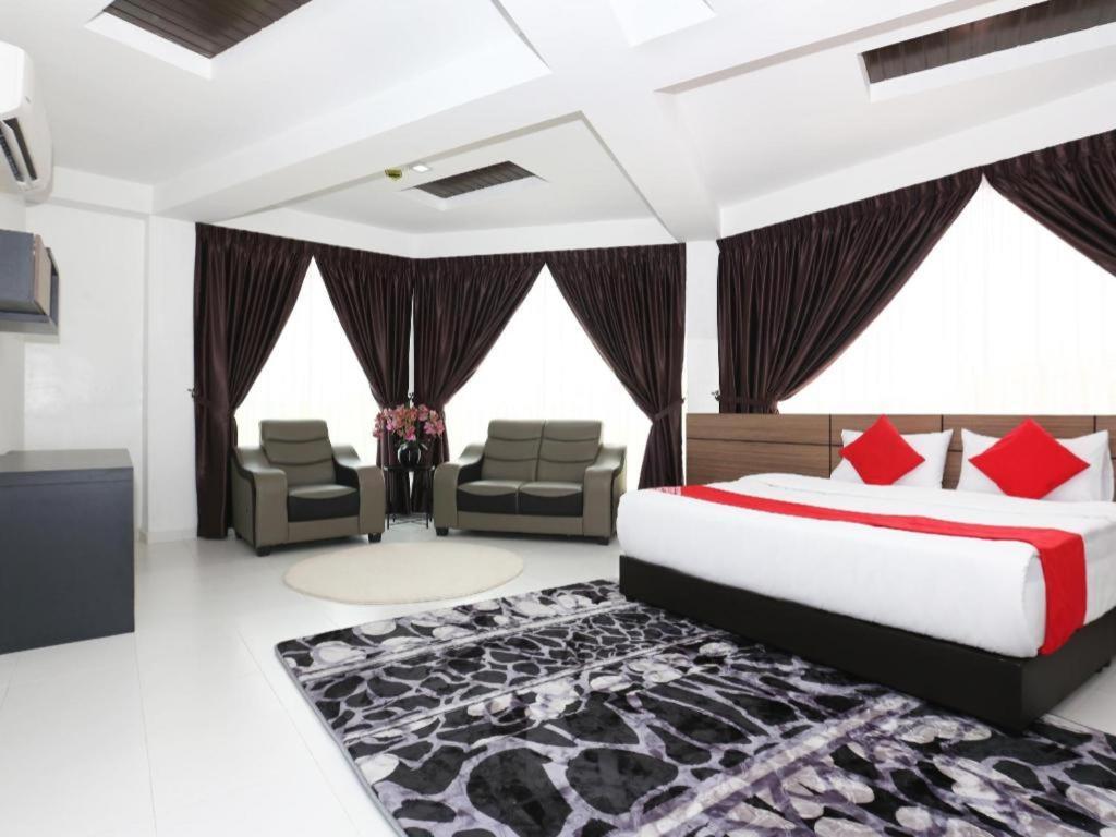 Oyo 89888 Dz Residence Guest House Kota Bharu Extérieur photo