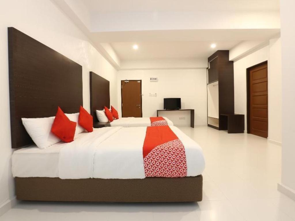Oyo 89888 Dz Residence Guest House Kota Bharu Extérieur photo
